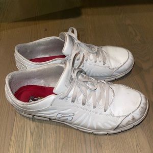 white sketchers nursing shoes